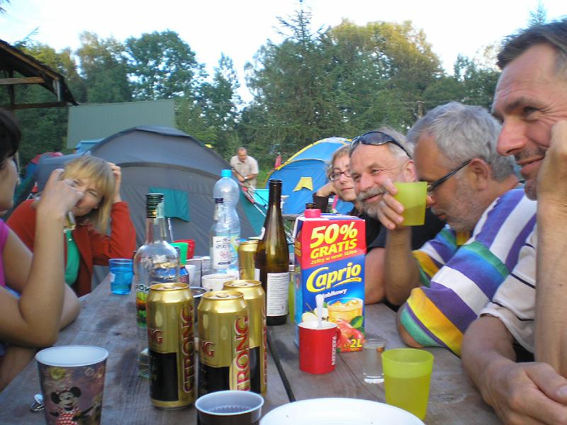 wakacje2008 043.jpg - Ale tu... już rozbudzone i rozbawione.